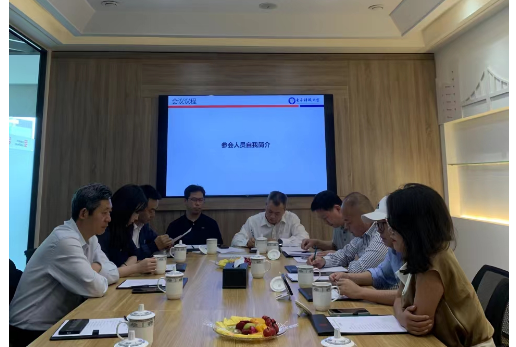 李鹰律师当选副理事长